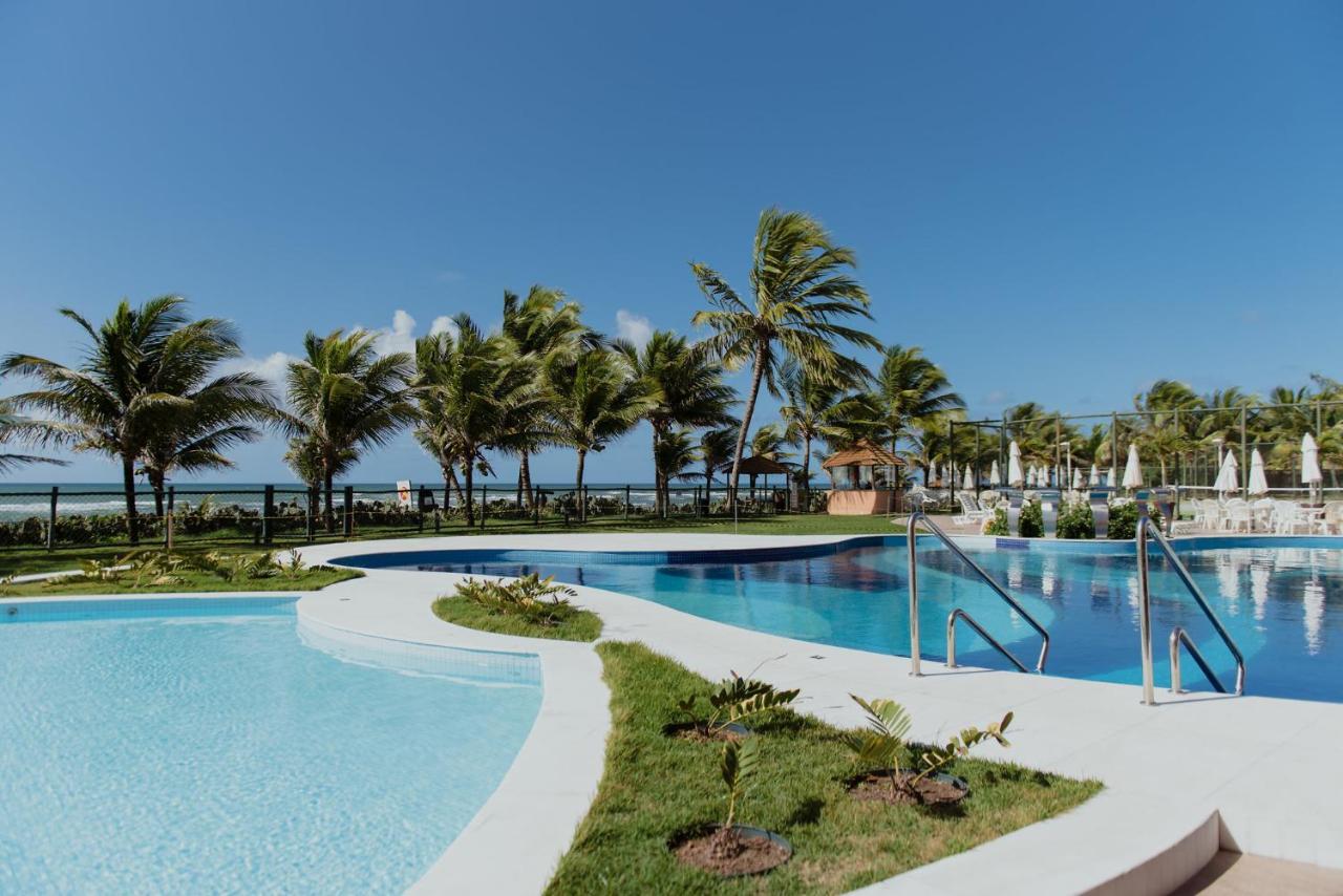 Flat Guarajuba Beira Da Praia Pe Na Areia Екстер'єр фото